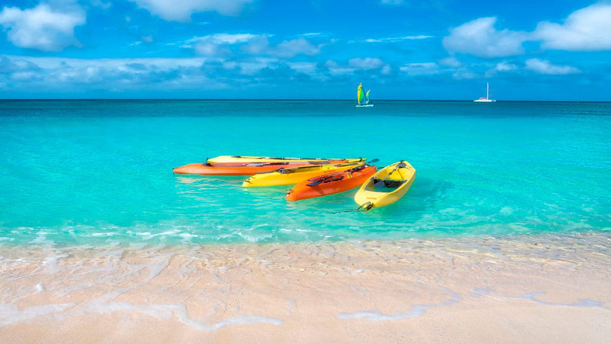 Ilhas Cayman além das praias cristalinas, Conheça esse Paraíso