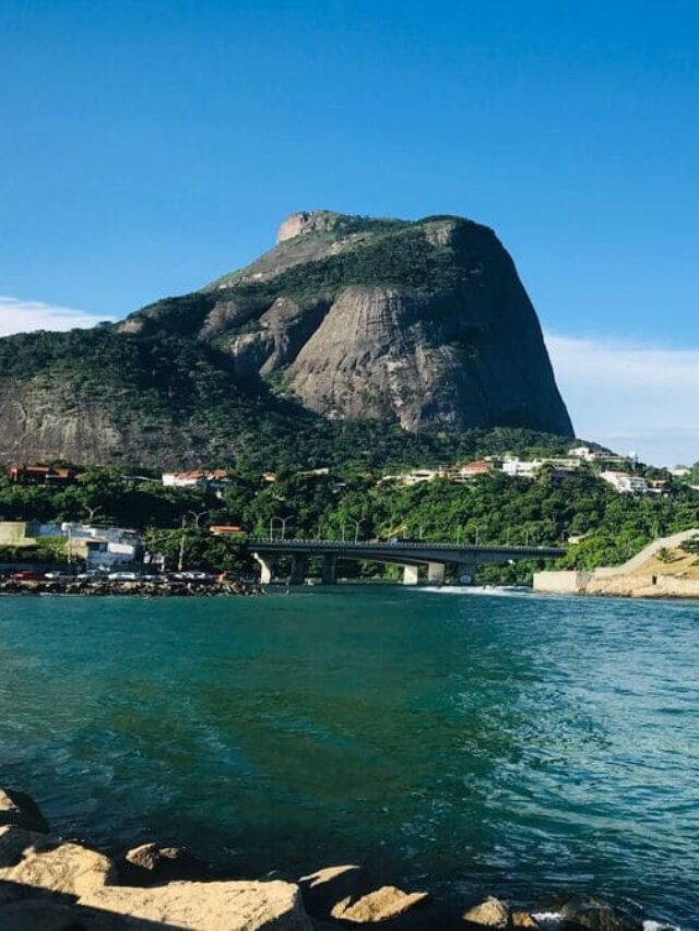 Pedra da Gávea na barra da tijuca - Rio de janeiro